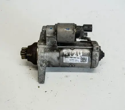 Volkswagen Golf VII Starter motor 02Z911024L