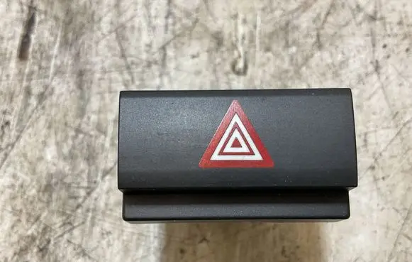 Peugeot Expert Hazard light switch 9809181677