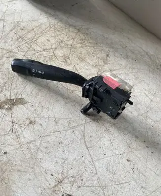 Toyota Scion Indicator stalk 173650
