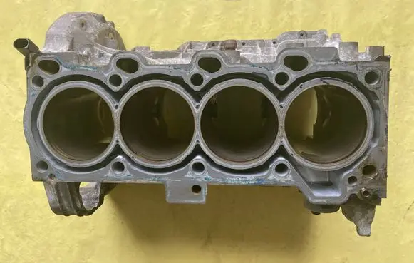 Mercedes-Benz A W169 Engine block R2660101205