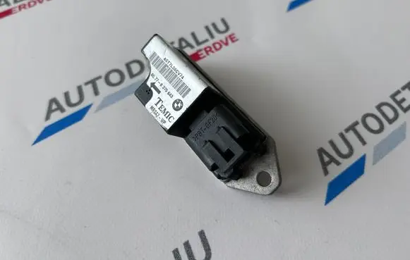 BMW 5 E39 Airbag deployment crash/impact sensor 8375643 6902054
