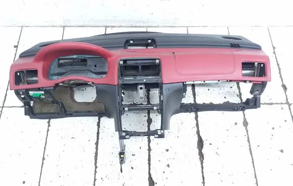 Peugeot 307 CC Dashboard CP02341199