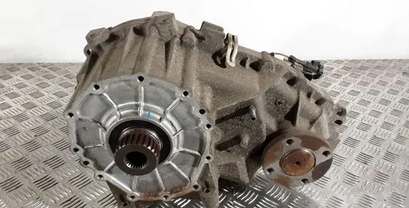 SsangYong Kyron Gearbox transfer box case 3200008010