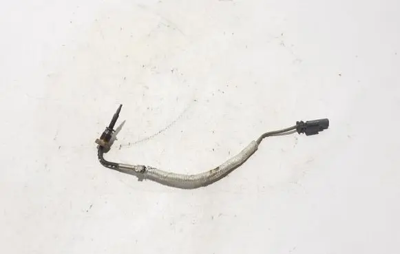 Volvo XC90 Exhaust gas temperature sensor 30668642