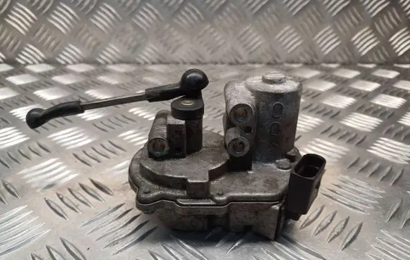 Audi Q7 4L Intake manifold valve actuator/motor 059129086M A2C53308513