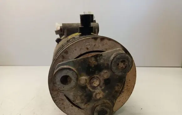 Ford C-MAX I Air conditioning (A/C) compressor (pump) 3M5H19D629PE