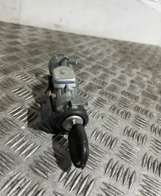 Ford Mondeo MK IV Ignition lock 6E5T15607BA