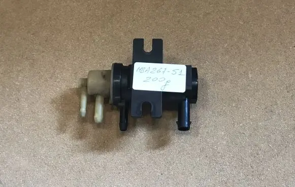 Mercedes-Benz E W212 Turbo solenoid valve A0091533128