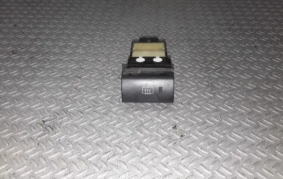 Toyota Avensis T220 Windscreen/window heater switch 156960