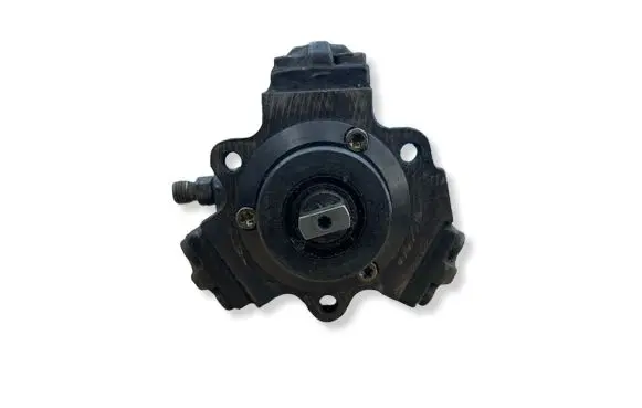 Mercedes-Benz A W168 Fuel injection high pressure pump A6110700501