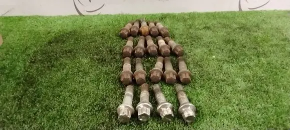 Mercedes-Benz S W222 Nuts/bolts 