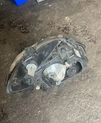 Mercedes-Benz Sprinter W906 Headlight/headlamp 24738100