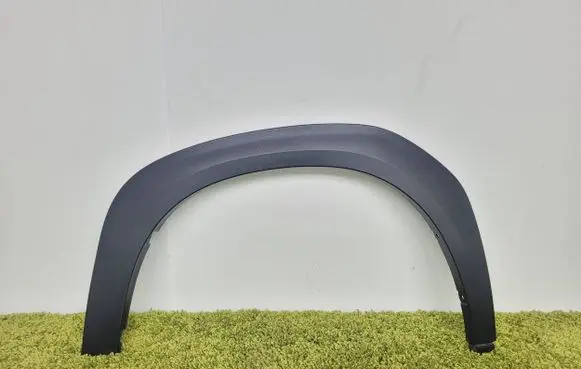 Suzuki SX4 S-Cross Front arch trim 77221-63t0l