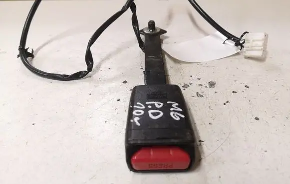 Mazda 6 Front seatbelt buckle 100621AC