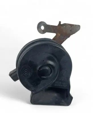 Volkswagen PASSAT B7 Horn signal E355307