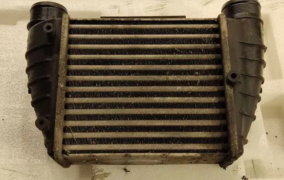 Audi A4 S4 B7 8E 8H Intercooler radiator 8E01458060