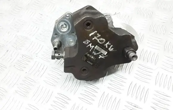 BMW 7 E65 E66 Fuel injection high pressure pump 7798333