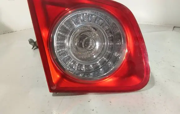 Volkswagen PASSAT B6 Tailgate rear/tail lights 1K5945093 983151