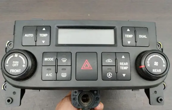 KIA Carnival Climate control unit 972504D250VA 972504D250 38000000400K