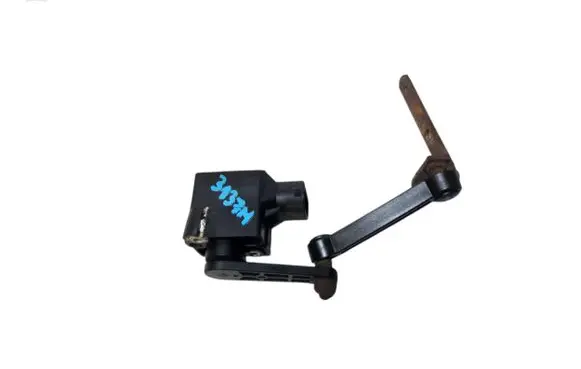 Mercedes-Benz ML W164 Air suspension front height level sensor A0105427717