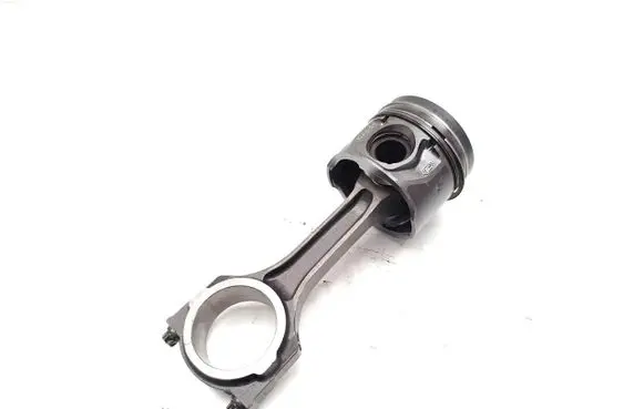 Ford Mondeo Mk III Piston with connecting rod 
