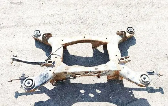 Mercedes-Benz R W251 Rear subframe 