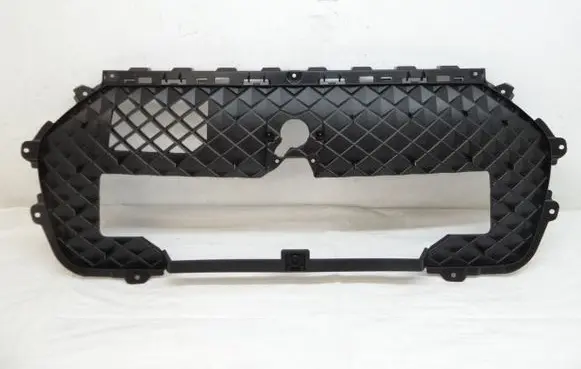 Front bumper mounting bracket