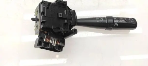 Toyota Avensis Verso Wiper control stalk 173654