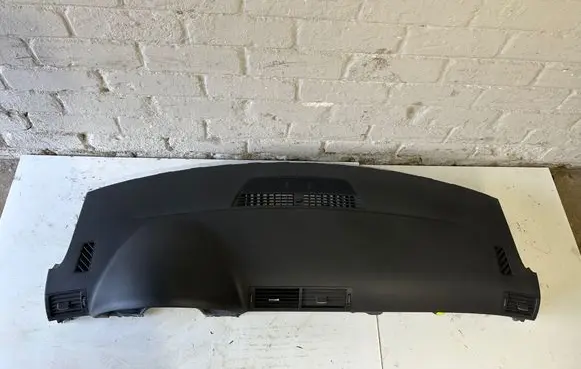 Audi A4 S4 B6 8E 8H Dashboard