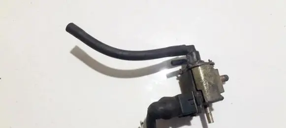 Nissan Primera Turbo solenoid valve k5t46480