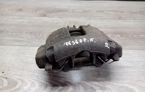 Volvo S60 Front brake caliper