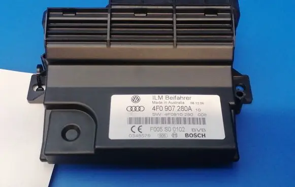 Audi A6 S6 C6 4F Power management control unit 4F0907280A