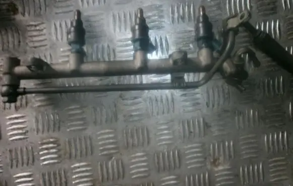 Fuel main line pipe