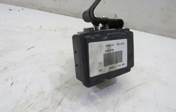 Jeep Compass ABS Pump P04877039AD