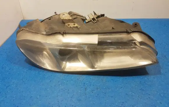 Peugeot 406 Headlight/headlamp