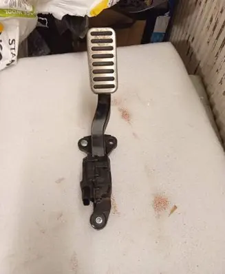 KIA Niro Accelerator throttle pedal 3274003100 PA66GF40