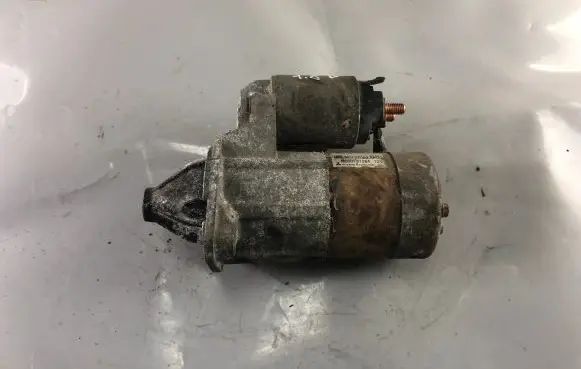 Mitsubishi Pajero Pinin Starter motor MD360368