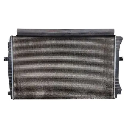Coolant radiator