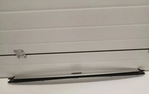 Volkswagen Eos Roof trim bar molding cover 1Q0877651K 1Q0877651L