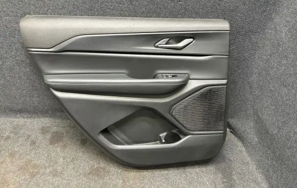 Jeep Grand Cherokee WL Rear door card panel trim 6XN37TX7AF P8819475 22501A