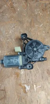 Audi A3 8Y Front door window regulator motor 5Q0959802C 24032022