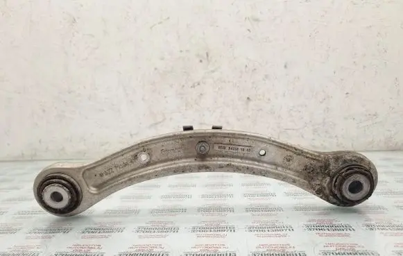 Volkswagen Touareg I Rear control arm 7L0505375A