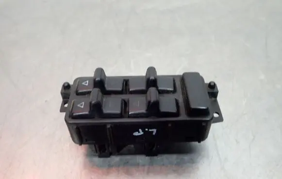 Jeep Grand Cherokee Front door window switch trim 56006221