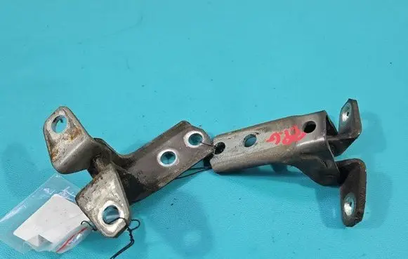 Front door hinge set