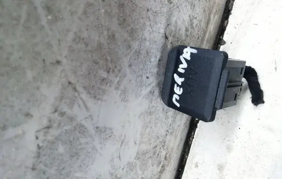 Opel Meriva B AUX in-socket connector 13339483