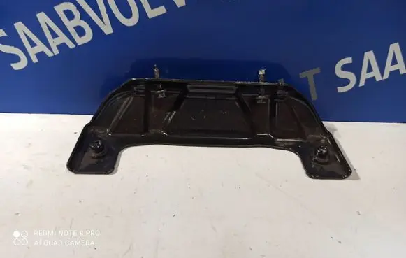 Volvo XC90 Battery bracket 31457731