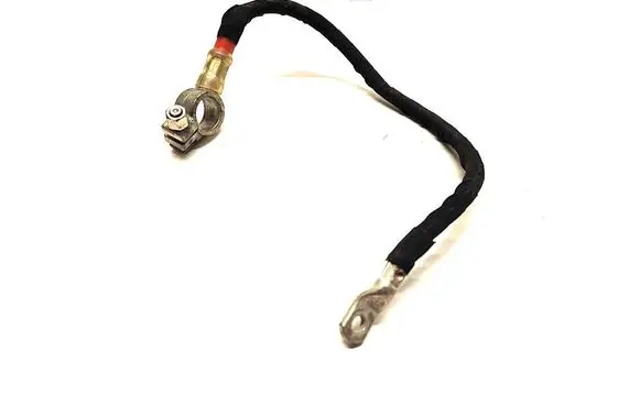 Audi Q4 Sportback e-tron Positive cable (battery)