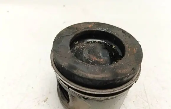 Renault Kangoo II Piston 