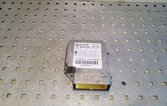 Audi Q7 4L Airbag control unit/module 4L0959655 4L0910655B