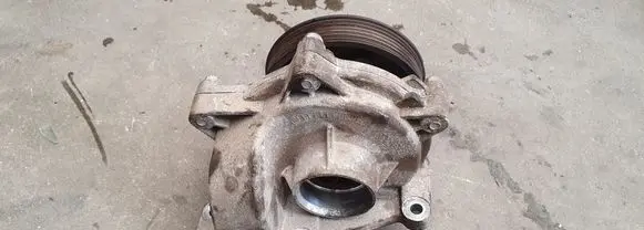 KIA Sorento Water pump